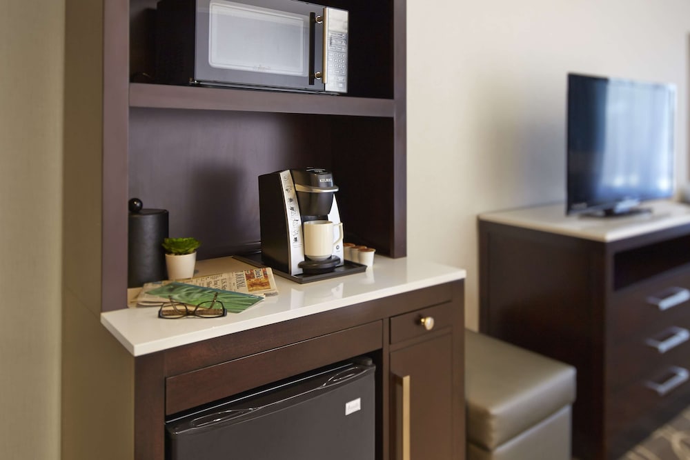 Hilton Garden Inn Los Angeles Redondo Beach 37/48