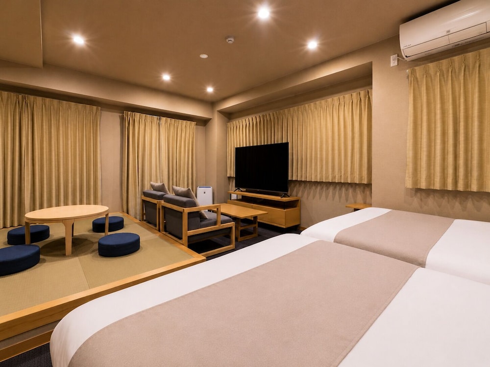 Randor Residential Hotel Kyoto Suites 38/48