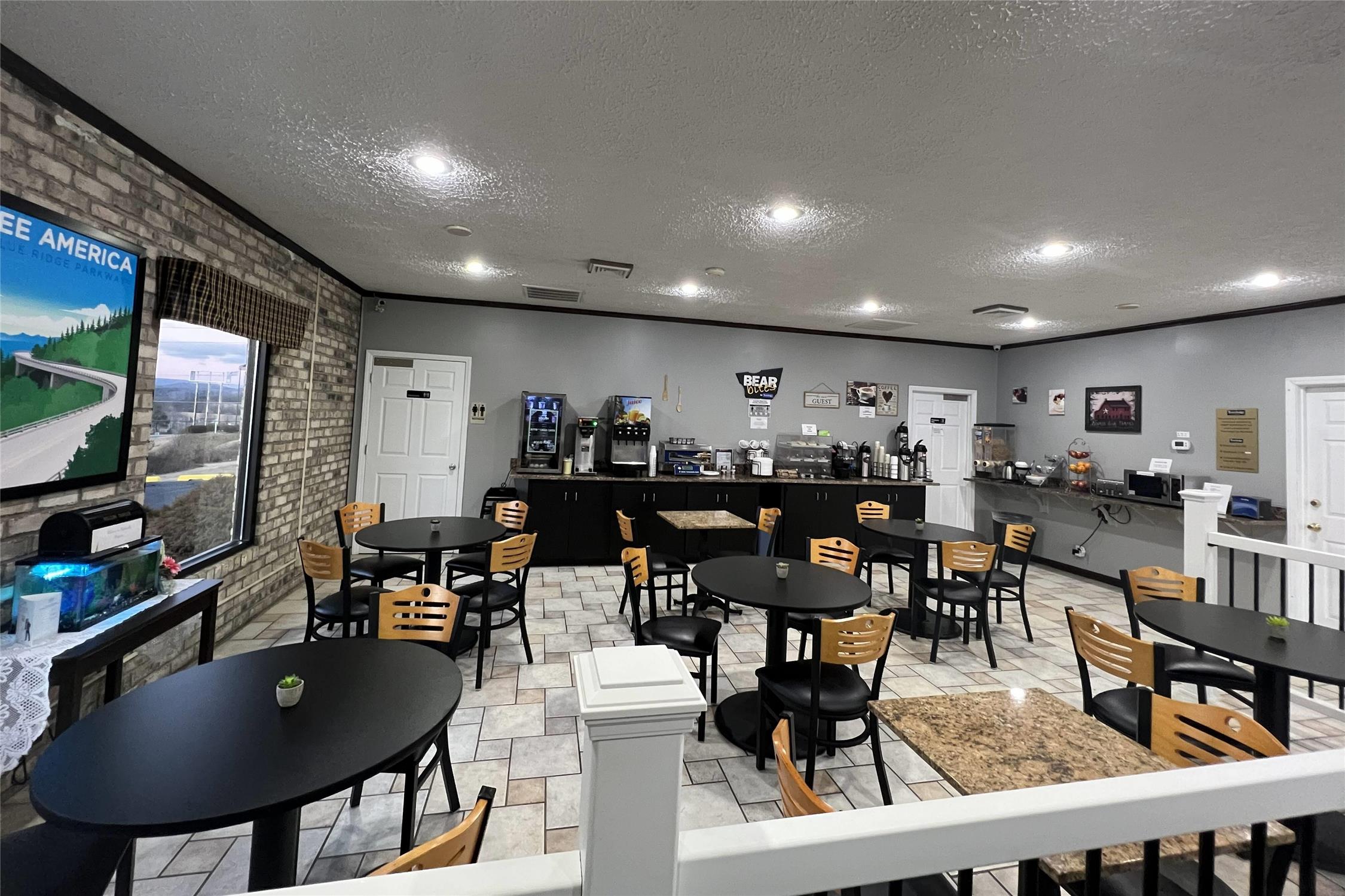 Travelodge By Wyndham Wytheville 31/43