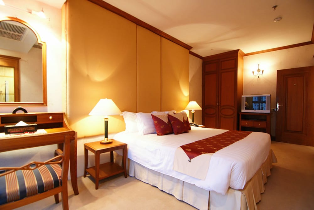 GRAND DIAMOND SUITES 20/71
