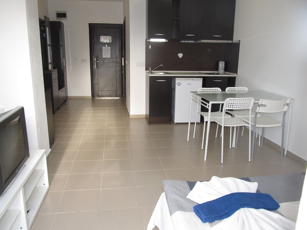 Aparthotel Cote D'azure 30/50