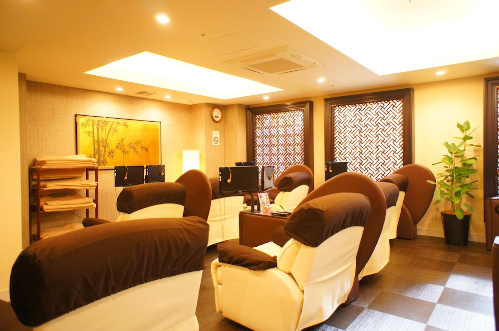 Centurion Hotel Grand Akasakamitsuke Station 53/79