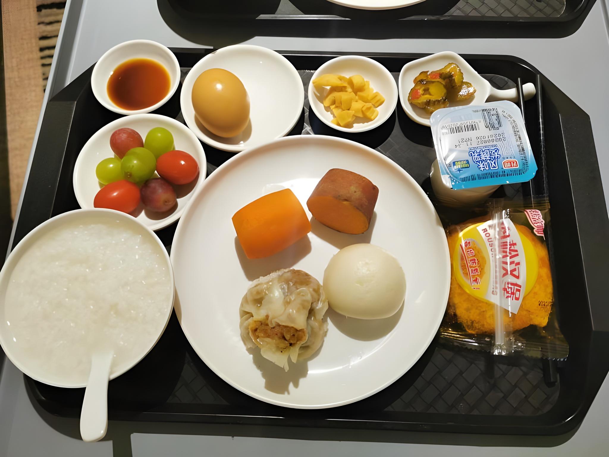 GreenTree Inn Shanghai Yuyuan Garden Xiaonanmen Subway Station Express Hotel 42/50