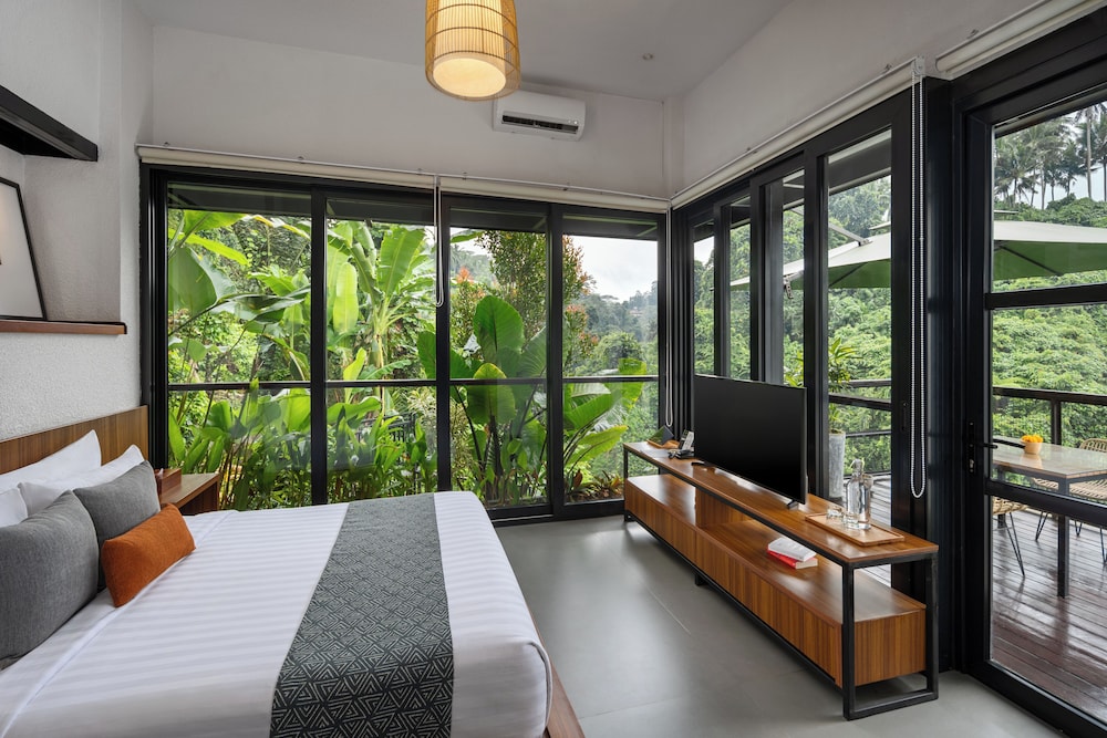 Zenubud Villa 13/46