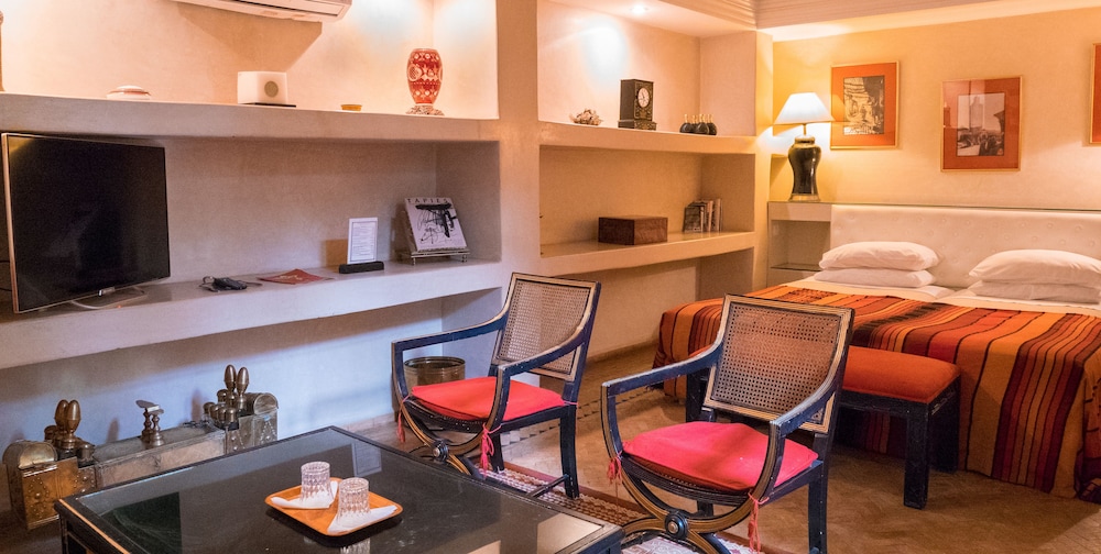 Riad Hasna Espi 5/72