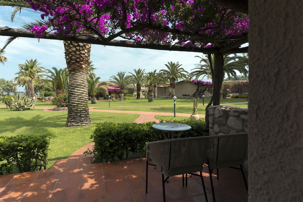 Baia Del Sole Resort 64/74
