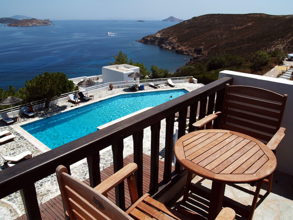 PATMOS PARADISE 32/36