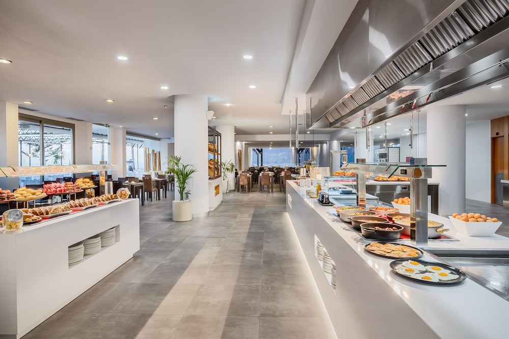 Barcelo Santiago - Adults Only 14/70