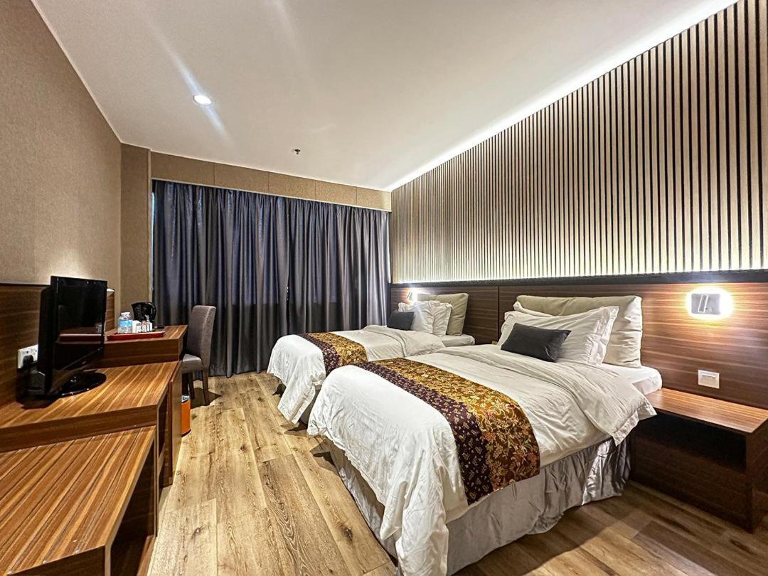 Pinetree Hotel 15/41