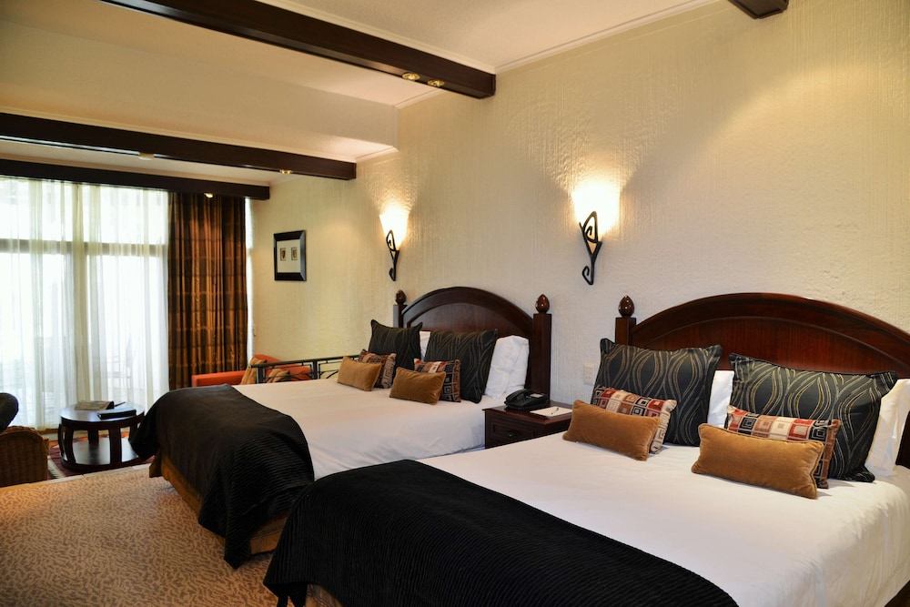 Kwa Maritane Bush Lodge 14/32