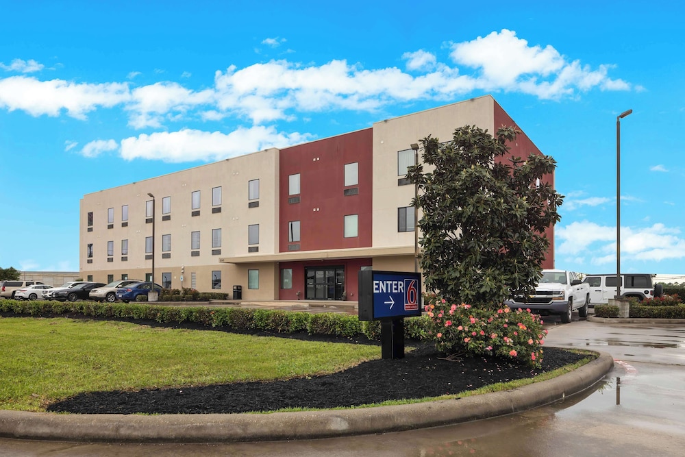Motel6 Texas City, TX - I-45 South in TEXAS CITY - TX
