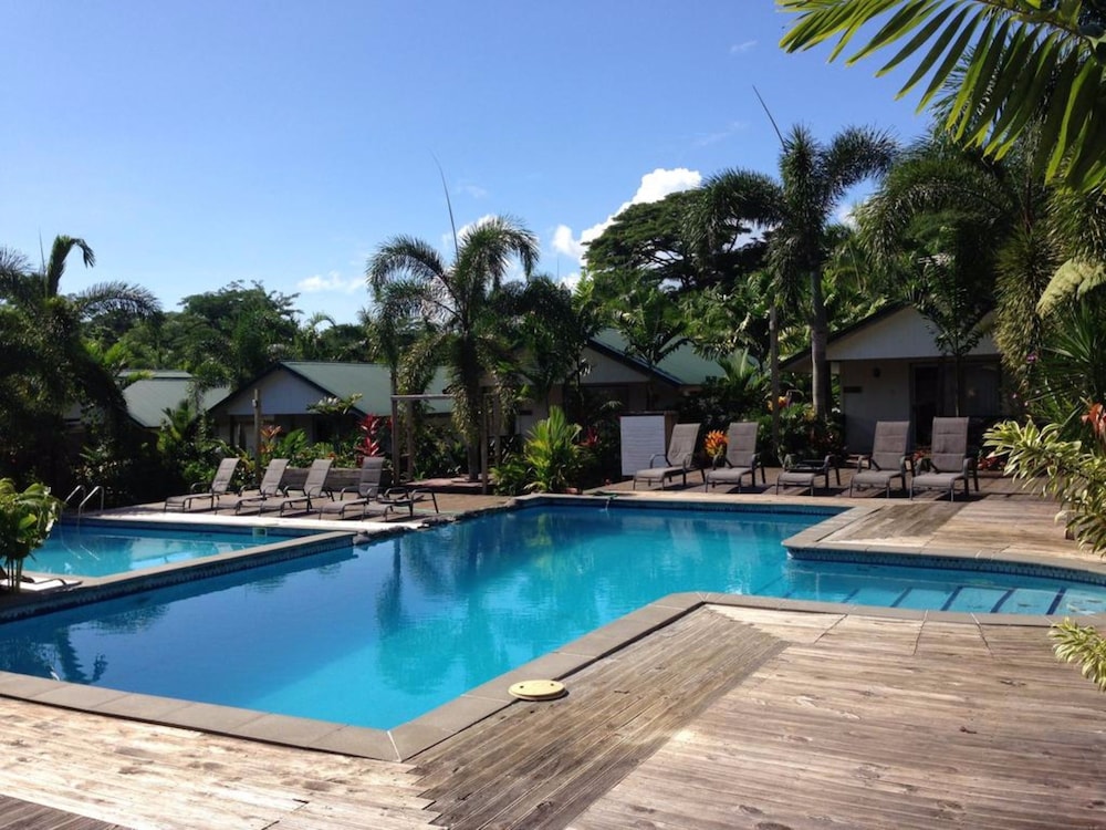 Orator Hotel Samoa 2/65