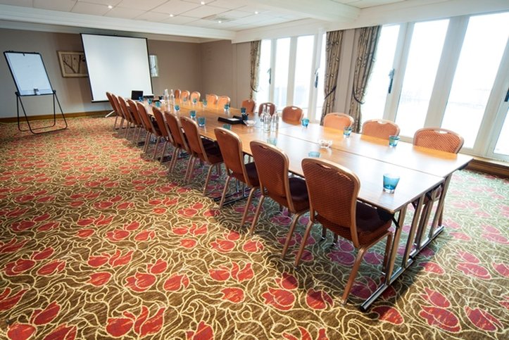 Hellidon Lakes Golf Spa Hotel 21/25