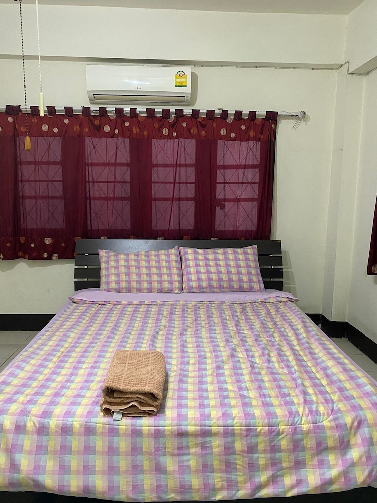 Starnong Café & Hostel 5/17