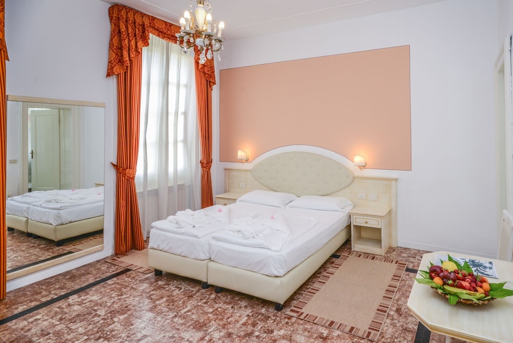 Hotel Antico Monastero 17/53