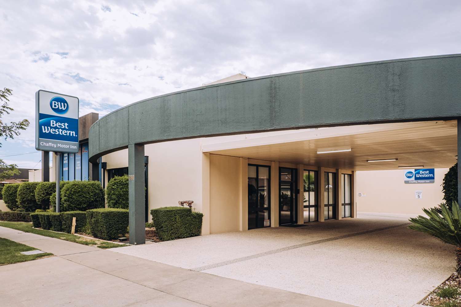 Best Western Chaffey International Motor Inn 3/31