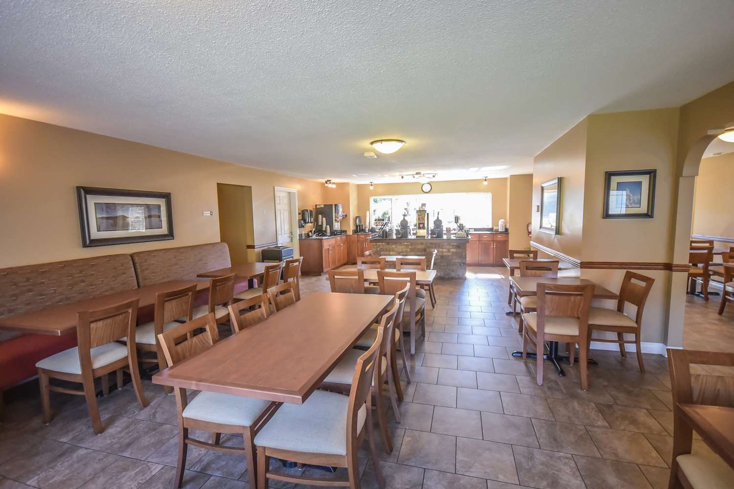 Best Western Sicamous Inn 15/30