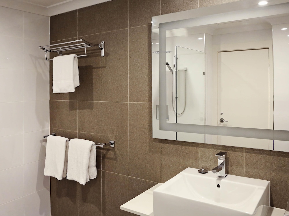 Novotel Swan Valley Vines Resort 60/61