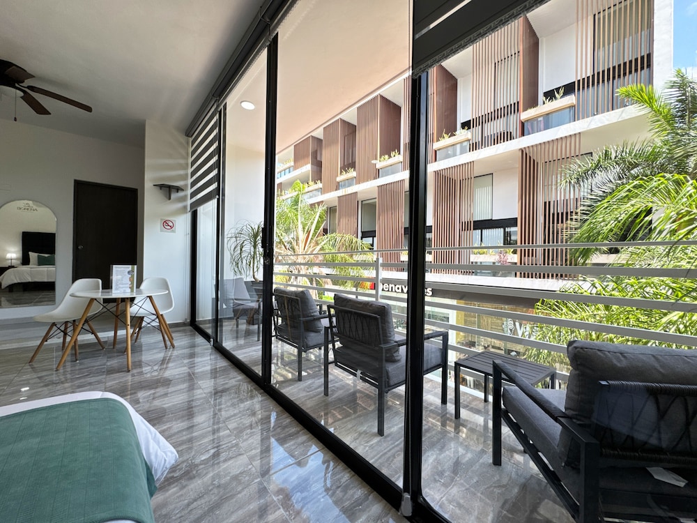 SILVERSANDS Hotel Boutique 5Th Ave 34/68