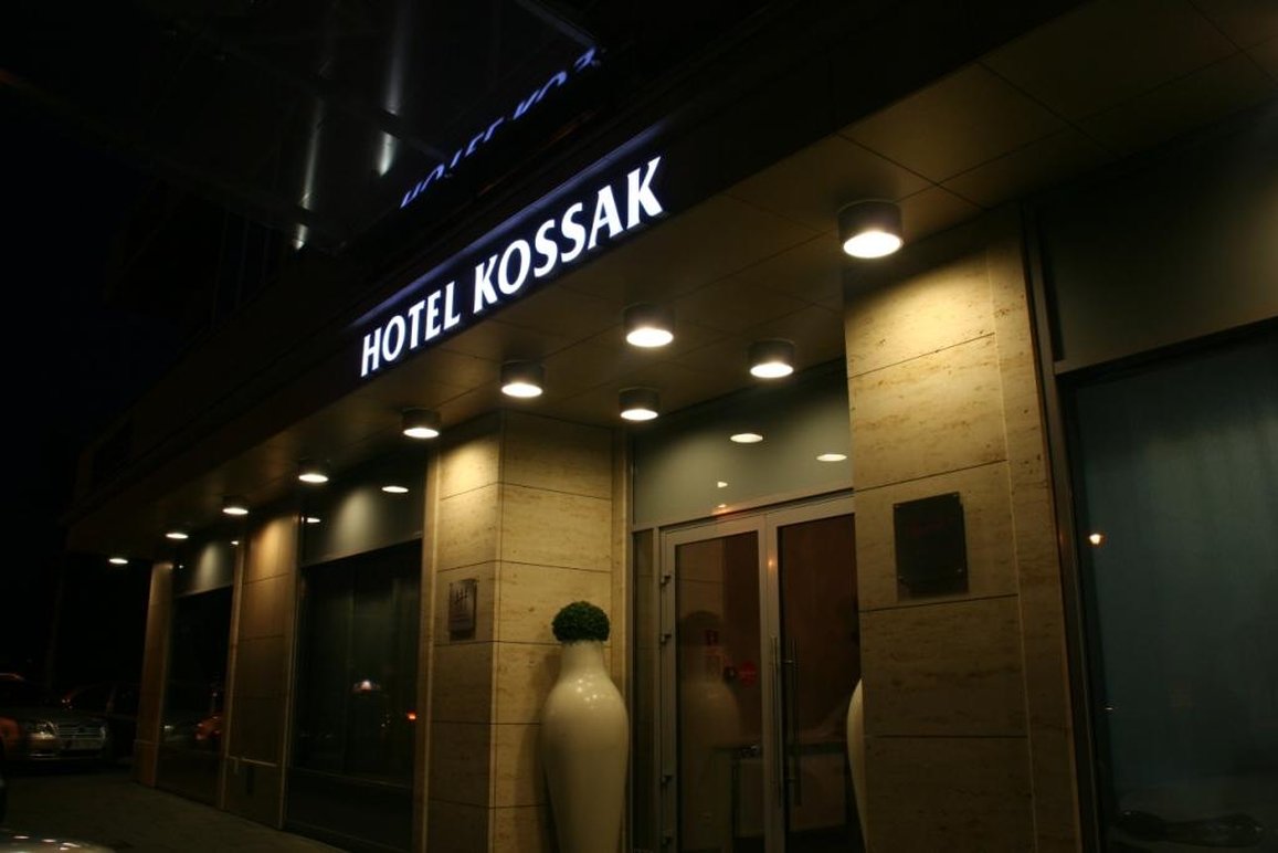 Kossak Hotel 3/86