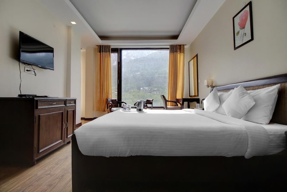 The Katoch Grand Resort 16/50