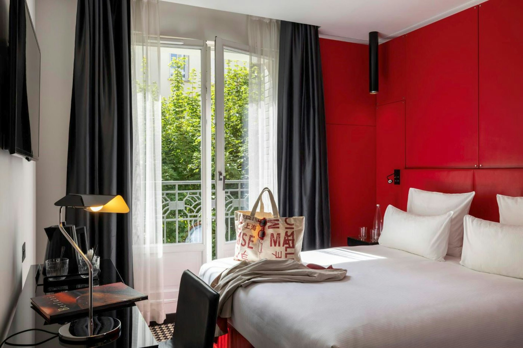 Felicien Hotel Paris 34/72