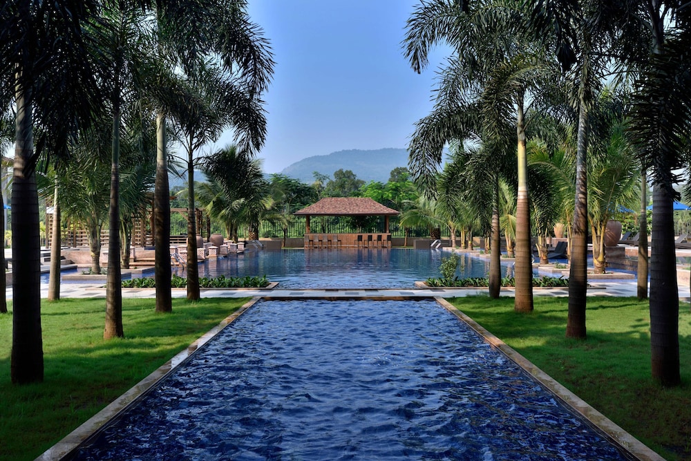 Radisson Blu Plaza Resort & Convention Centre Karjat in KARJAT