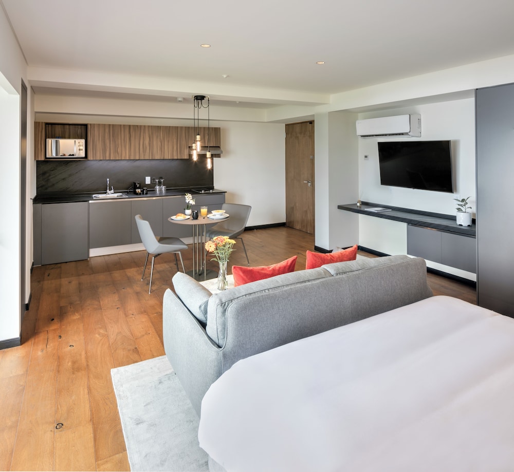 Amberes 64, an Ascend Collection Hotel 25/61