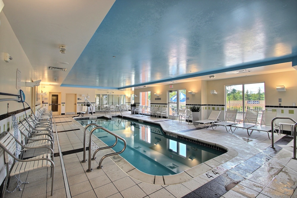 Fairfield Inn And Suites Milwaukee Airport 3/38