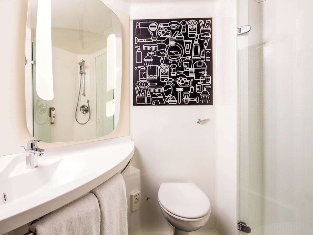 ibis London Elstree Borehamwood 59/60