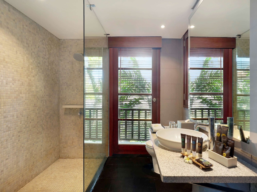 Novotel Bali Nusa Dua Hotel and Residences 40/74