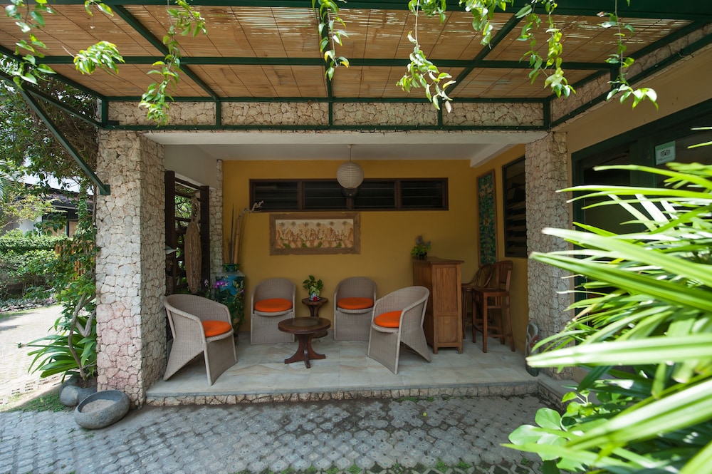 Pondok Agung Bed & Breakfast 5/71