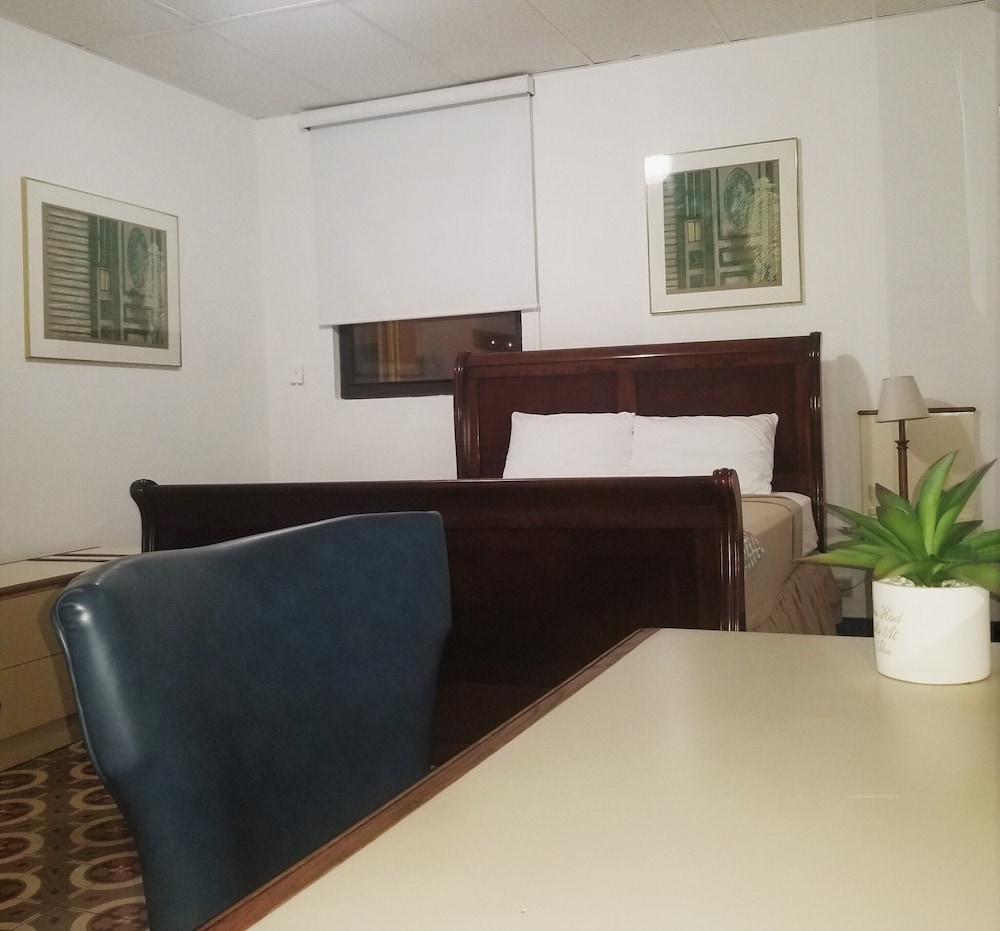 Hotel Colonial 37/50