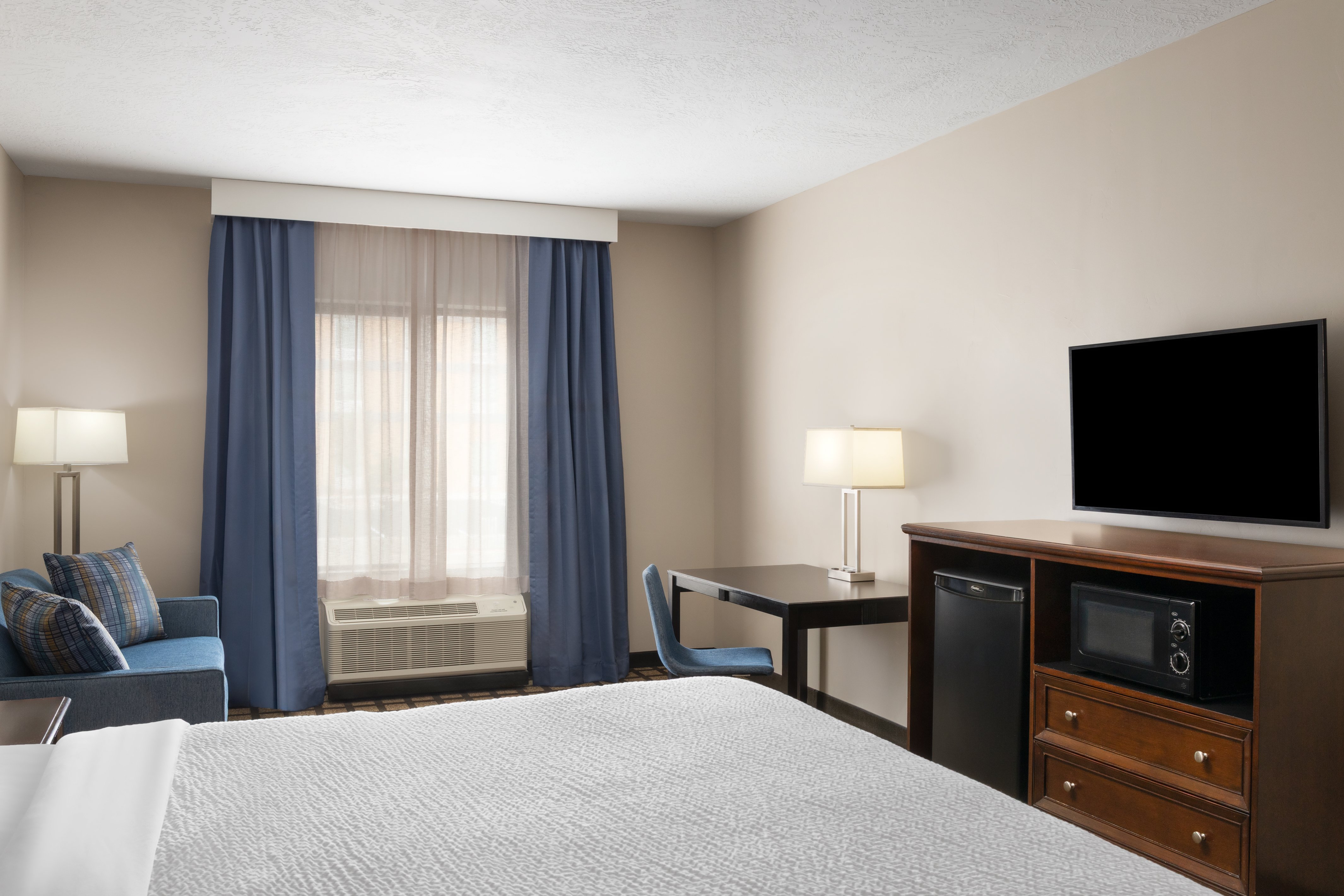 جناح بسرير كينج، Garner Hotel Page - Lake Powell Area By IHG 4/8