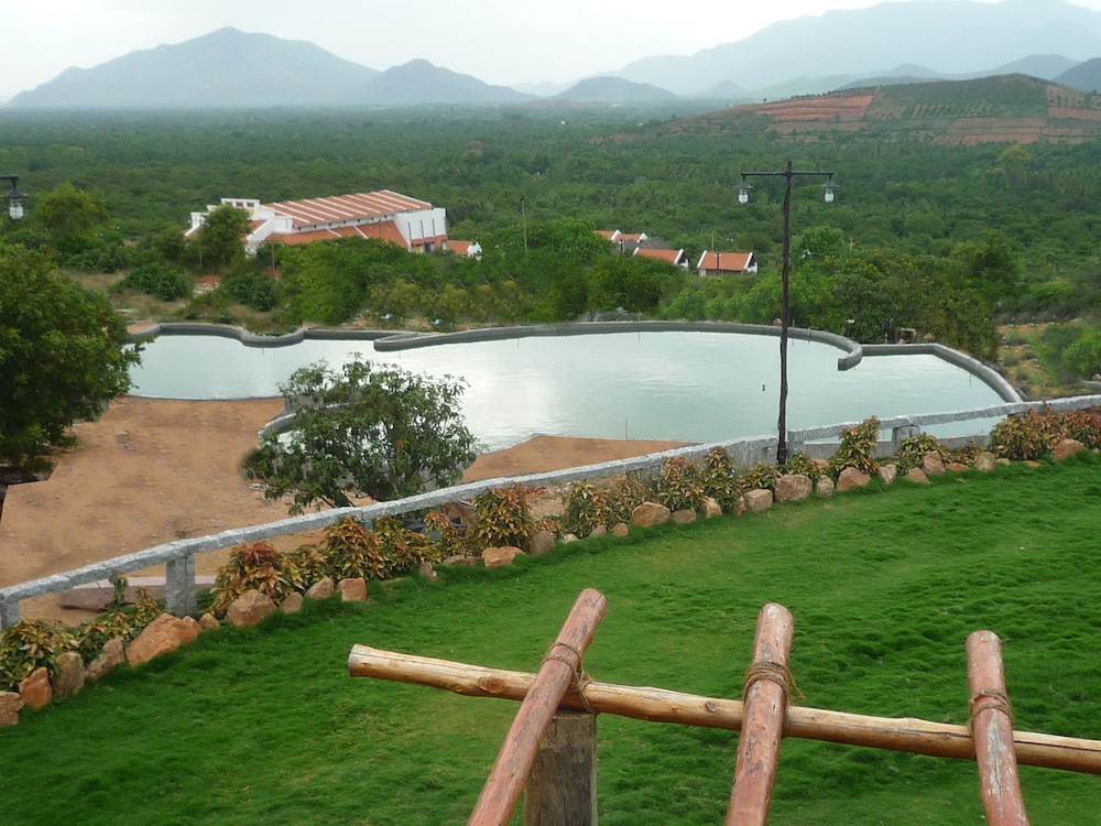 KADAMBAVANAM ETHNIC RESORT 18/42