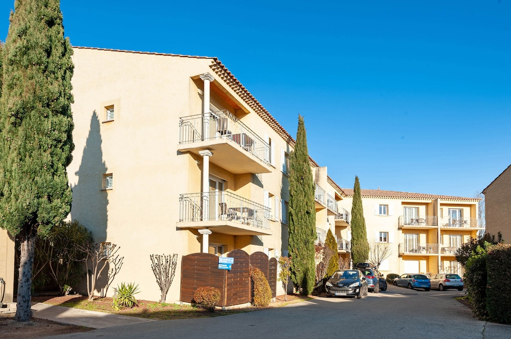 Residhotel Grand Avignon 47/54