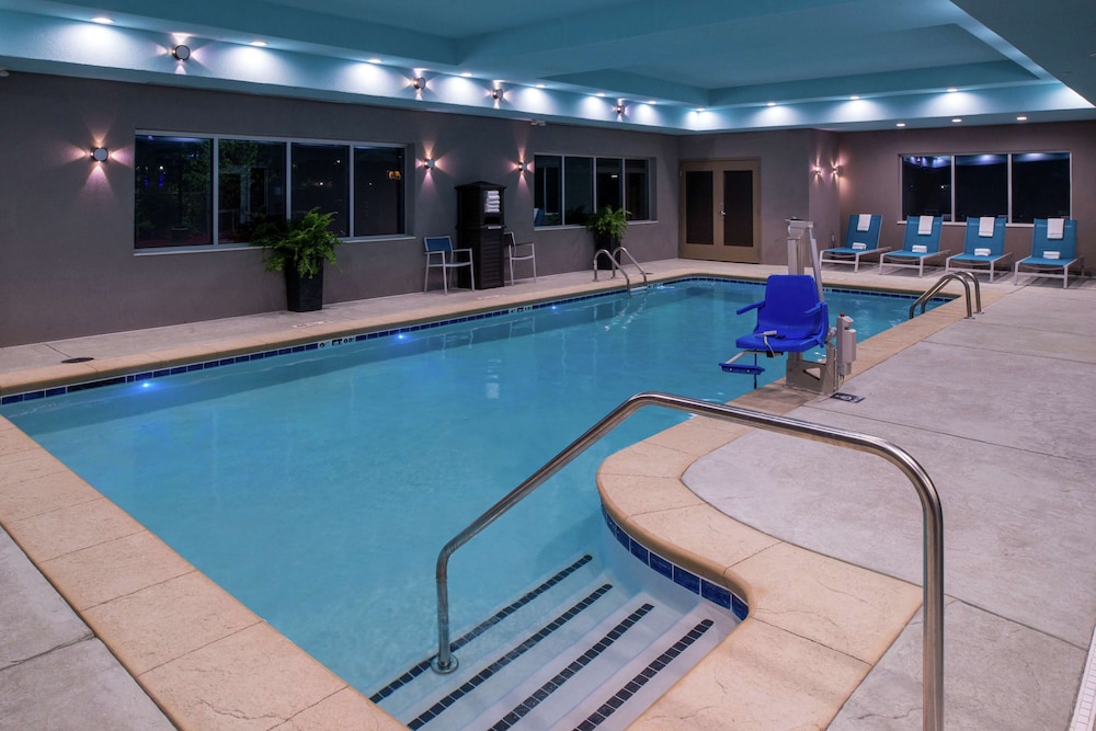 Hampton Inn Suites Atlanta Marietta Ga 4/52