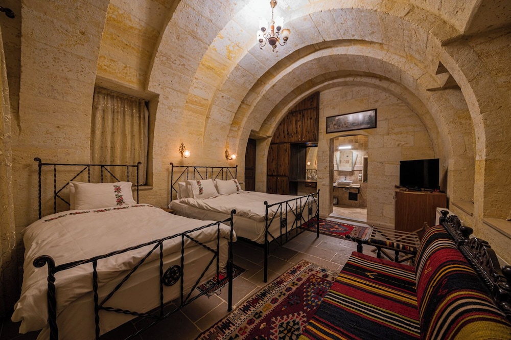 BASIC, DOUBLE BED