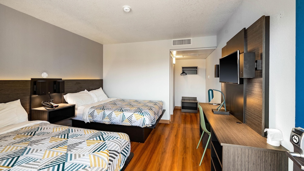 Motel6 Kalispell, MT 26/67