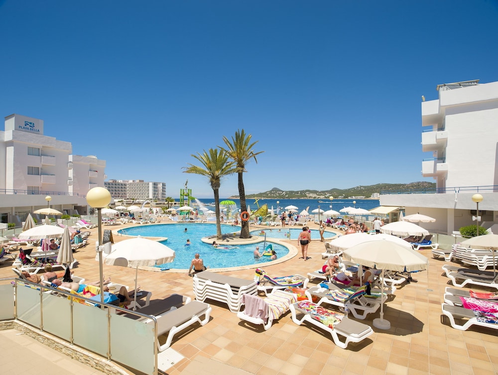 Playa Bella Beach Apartments 46/50