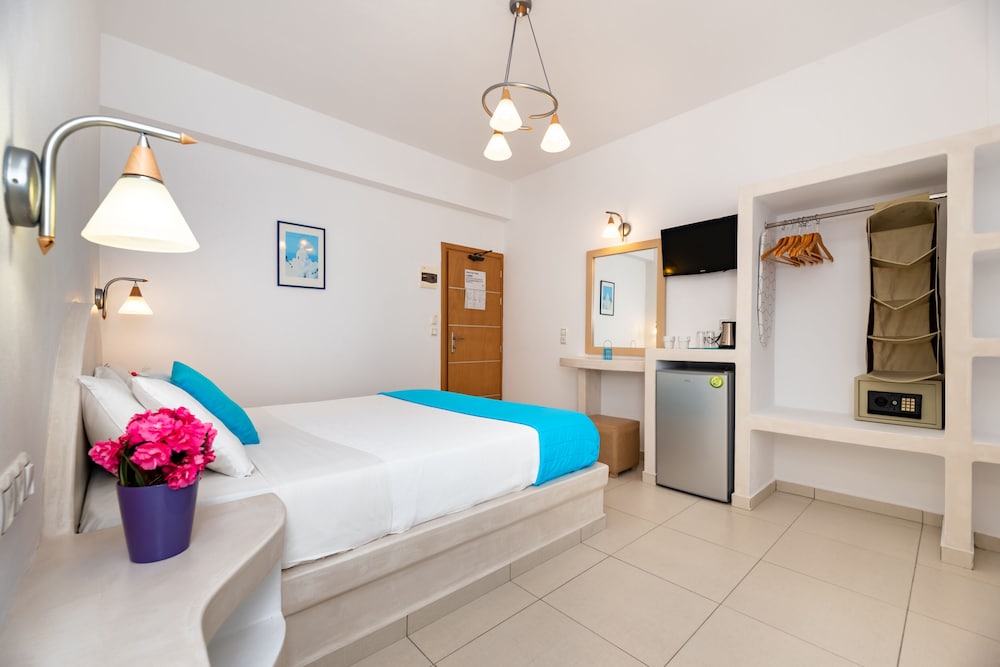 Stelios Place 13/50