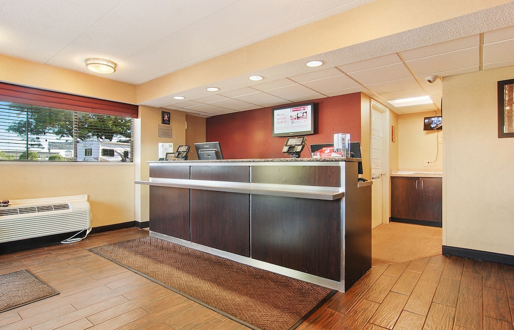 Red Roof Inn Canton 6/24