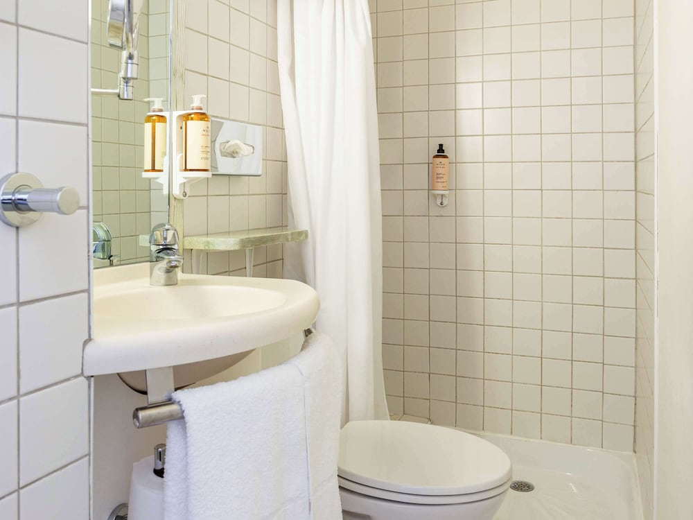 MERCURE MILLAU 50/50
