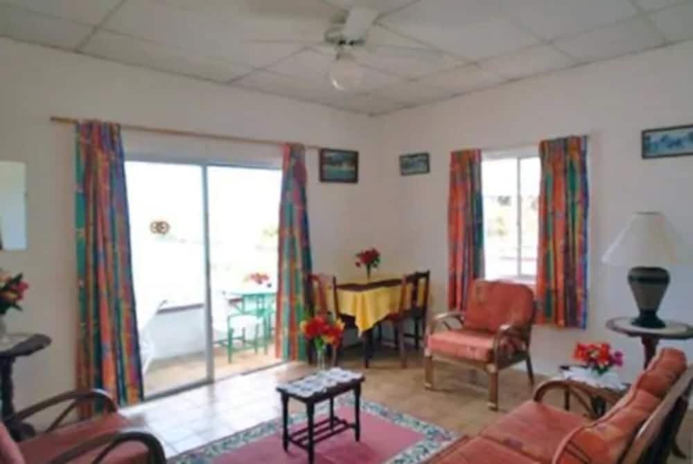 Gem Holiday Beach Resort 31/69