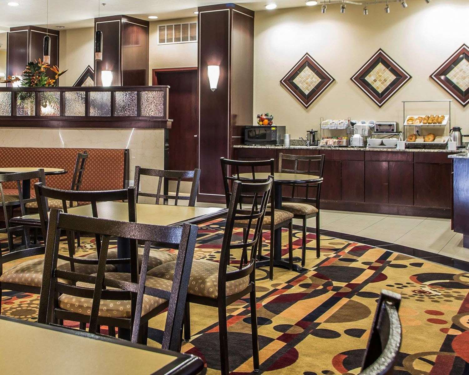 Comfort Suites Troy-I75 59/69