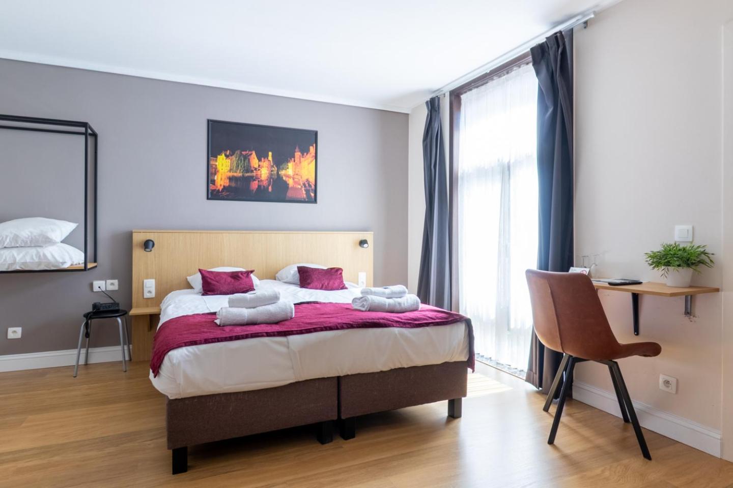 غرفة رباعية، Montovani Hotel 2/9