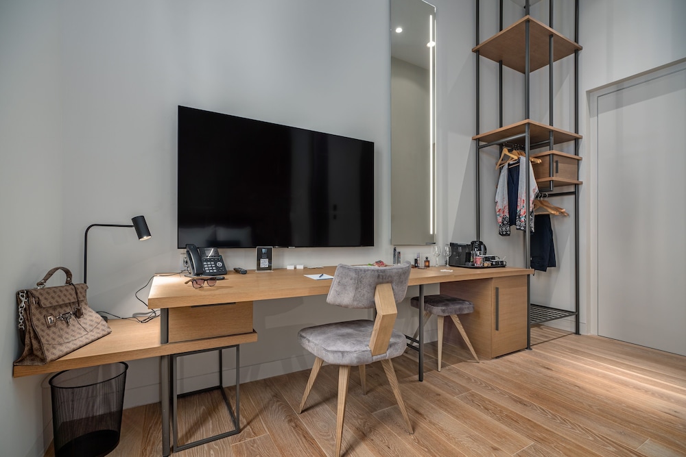 Hellenic Vibes Smart Hotel 34/50