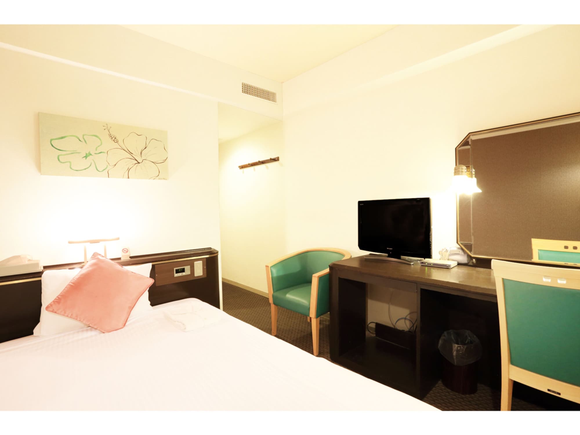 STANDARD, DOUBLE BED, SMOKING