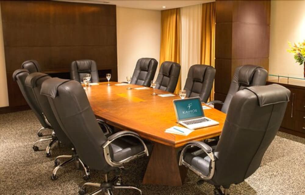 Kayros Business Hotel 47/54