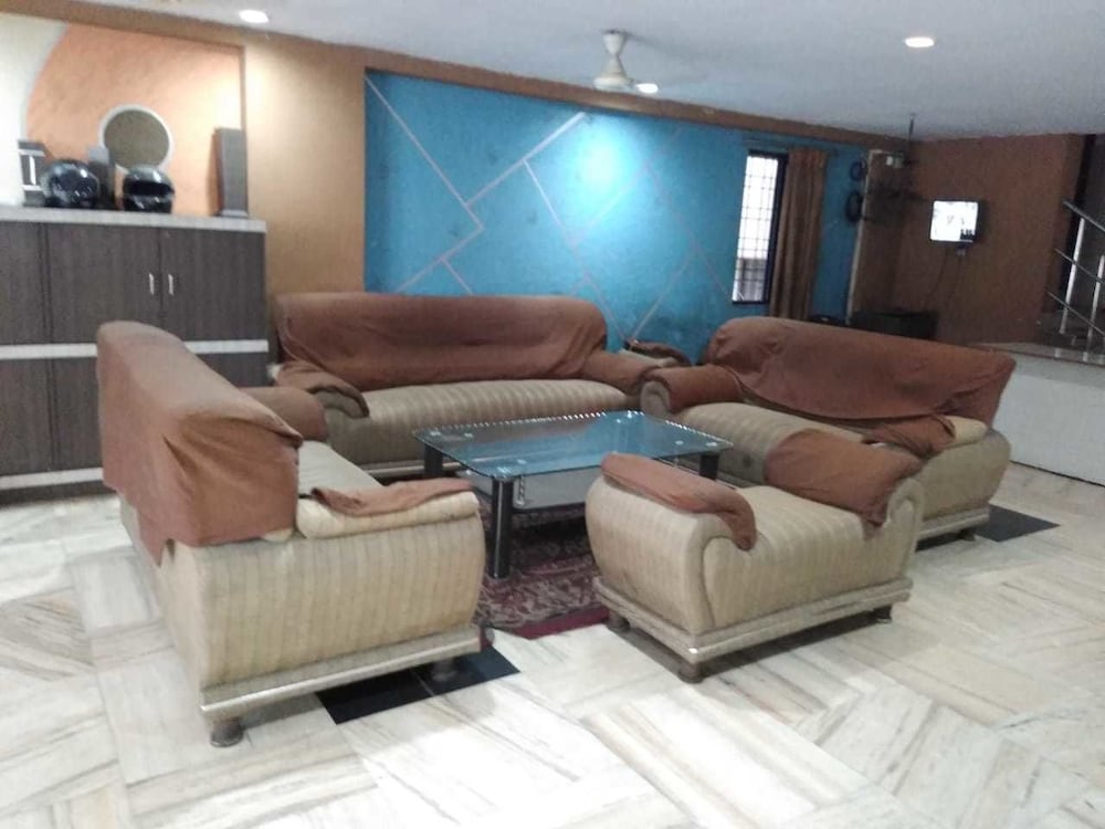 Hotel Sai National 14/16